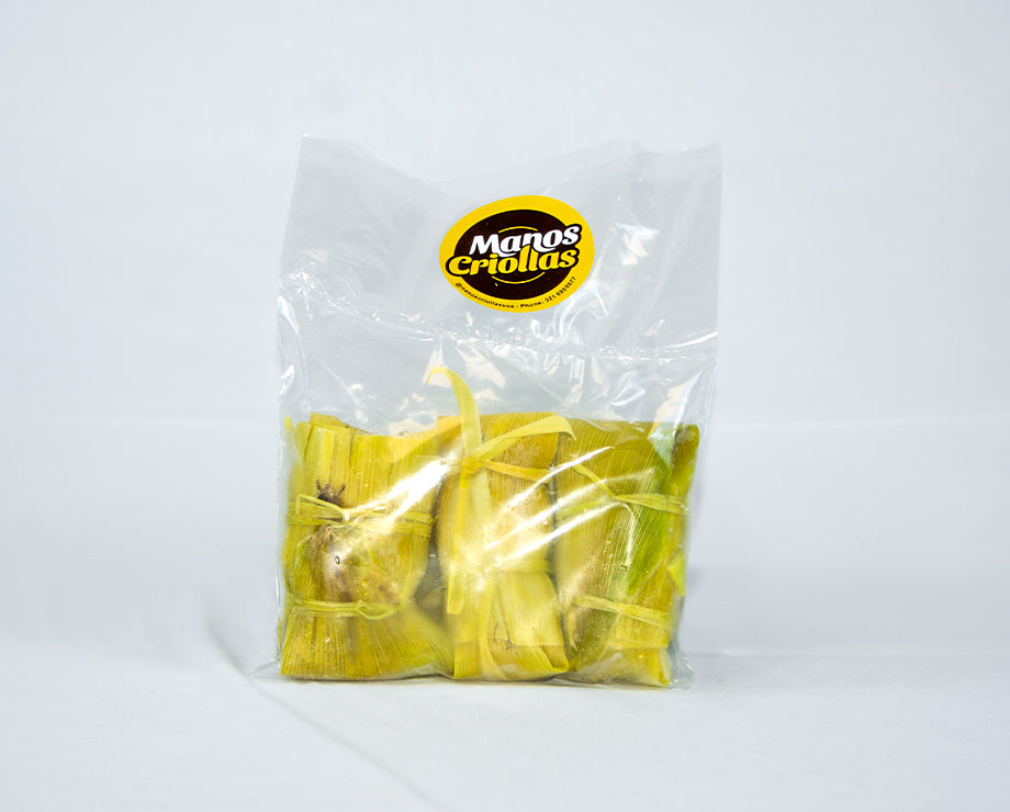 Manos Criollas frozen Venezuelan corn bolls, pack of 3, traditional handmade corn rolls.